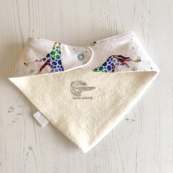 Giraffe Splash Dribble Bib by Wonder & Wren